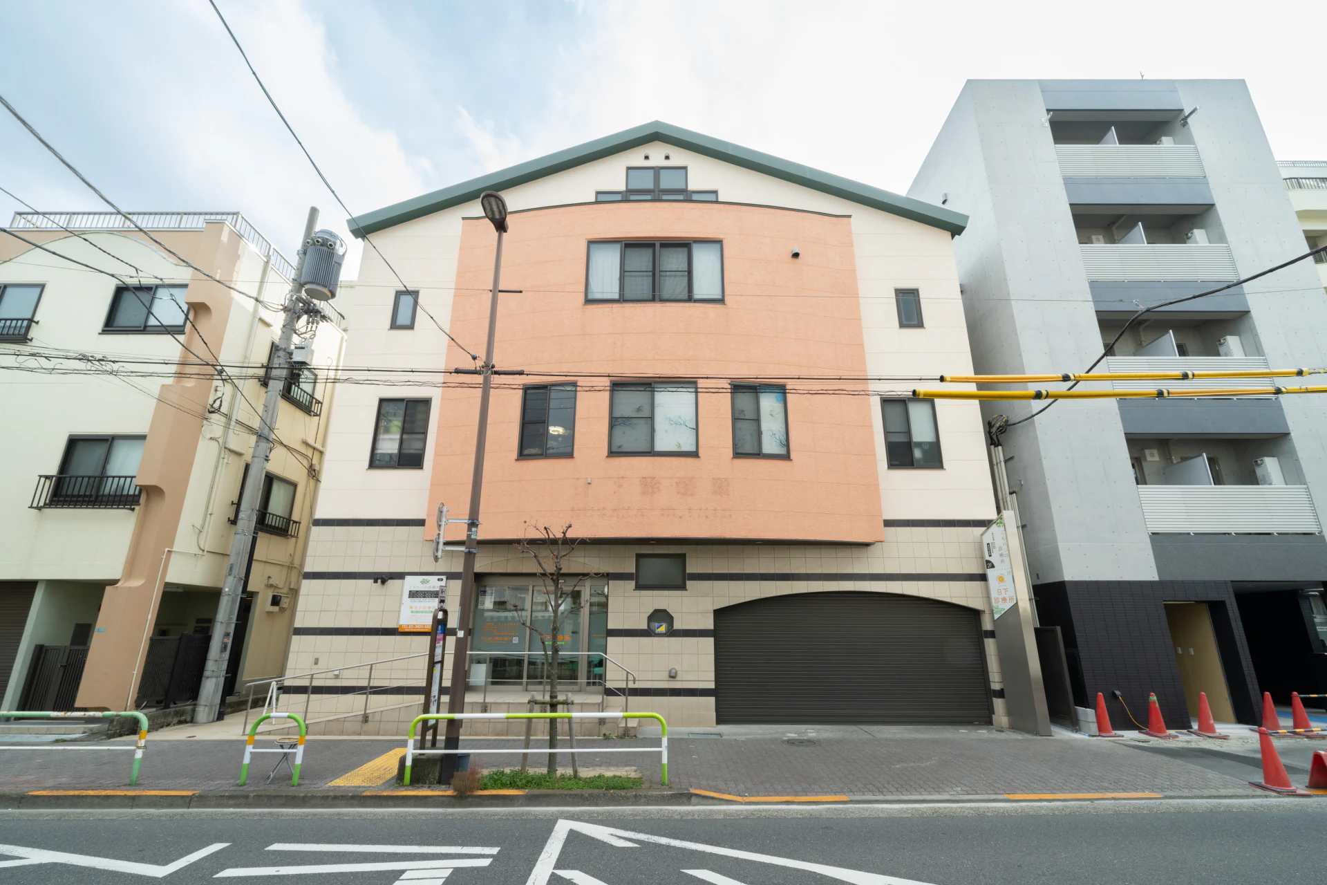 日下診療所の外観